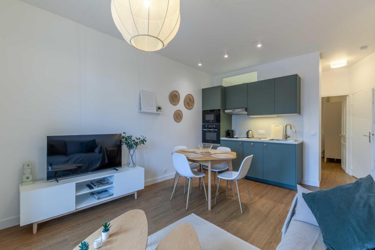 2-Bedroom Apartment With Balcony Near Hippodrome Deauville Luaran gambar